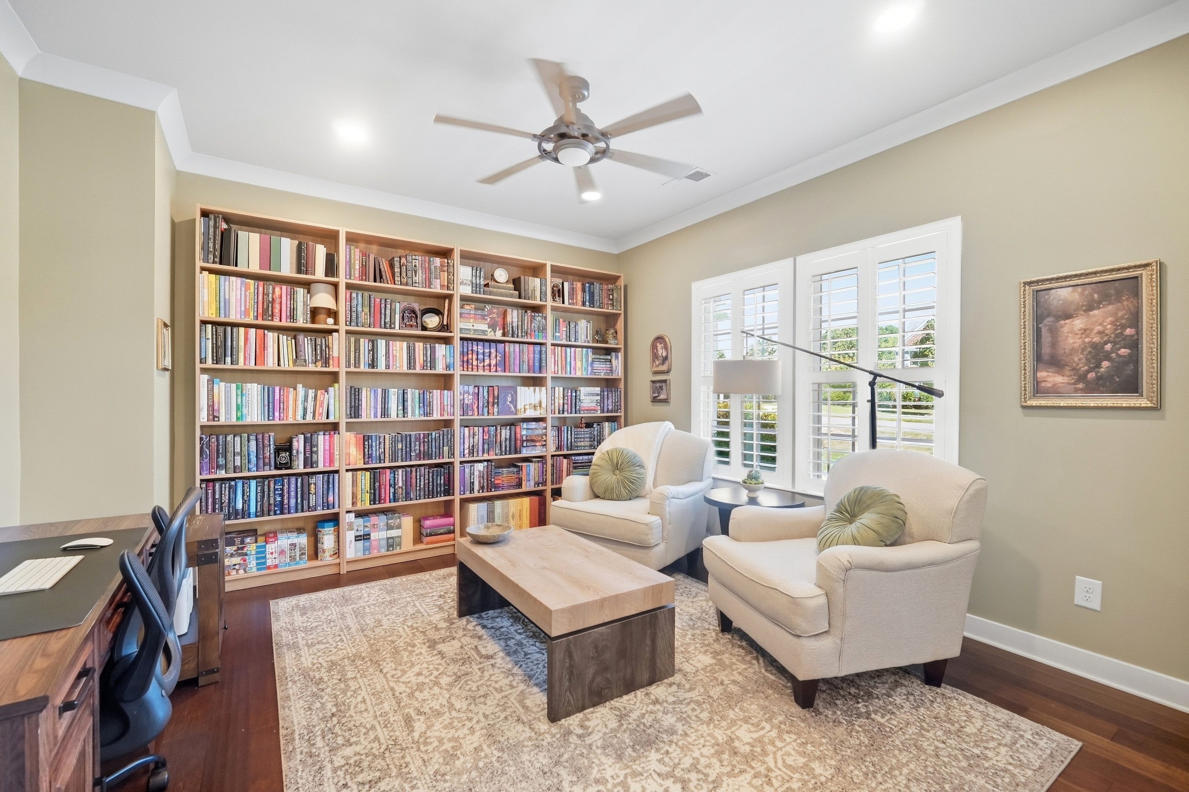 Den / home office