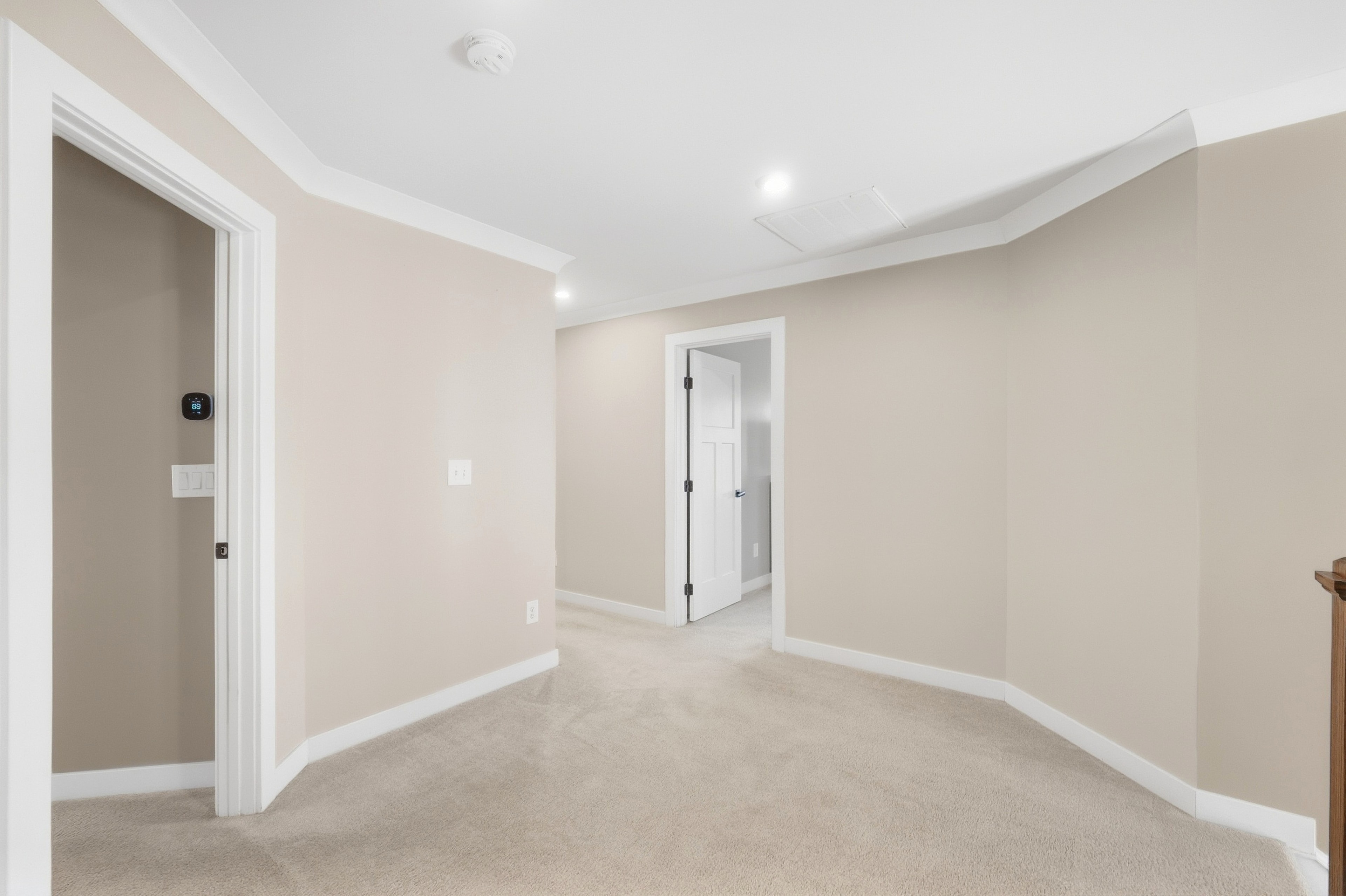 Upper hallway landing — open & airy